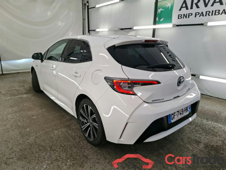 TOYOTA Corolla / 2018 / 5P / Berline Hybride 122h Design #2