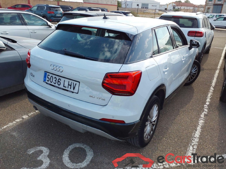AUDI Q2 / 2016 / 5P / todoterreno Design 30 TFSI 85kW (116CV) (AC) #2