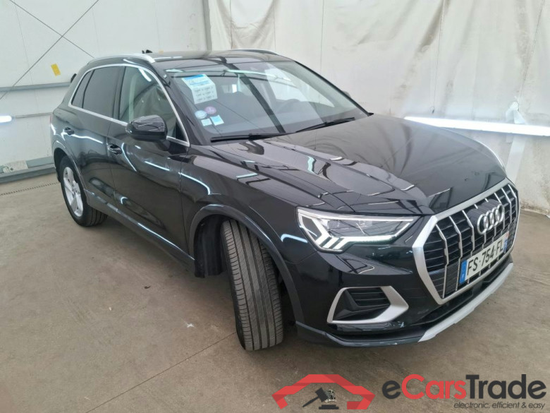 AUDI Q3 / 2018 / 5P / SUV 1.5 35 TFSI 150 S TRONIC DESIGN LUXE #4