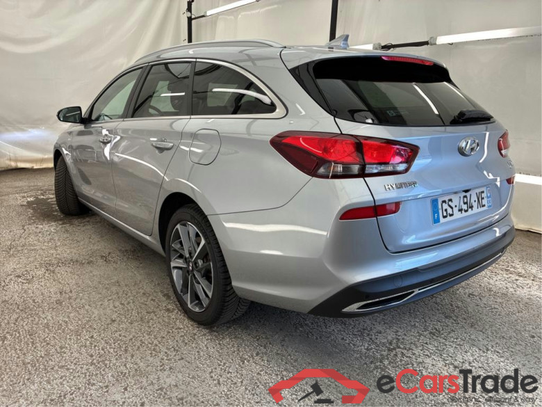 HYUNDAI i30 Sport Wagon / 2020 / 5P / Break 1.0 T-GDI 120 DCT-7 MHEV CREATIVE SW #2