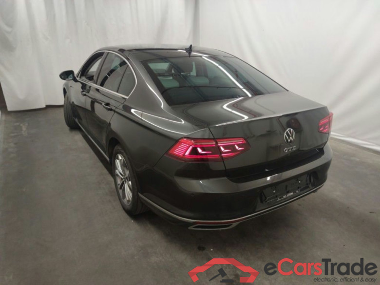 Volkswagen Passat 1.4 TSI GTE Business DSG 4d #3