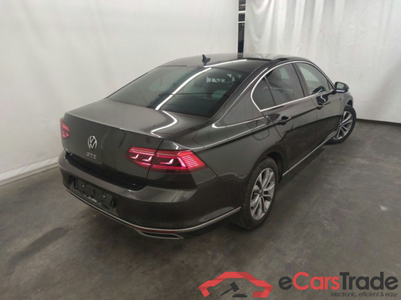 Volkswagen Passat 1.4 TSI GTE Business DSG 4d #4