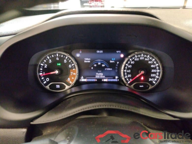 Jeep RENEGADE 1.3T DDCT 80th Ann. #6