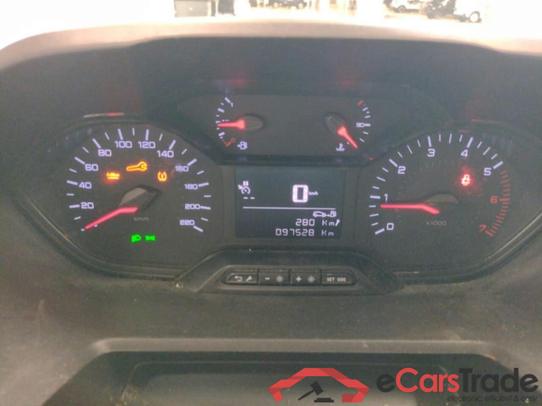 PEUGEOT Partner 1.5 BlueHDI Premium #6