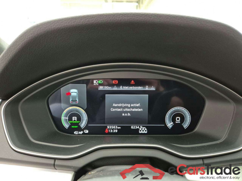 AUDI Q5 50 TFSI e Adv. ed. #6