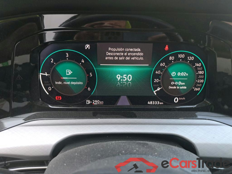VOLKSWAGEN Golf / 2020 / 5P / berlina con portón Life 2.0 TDI 85kW (115CV) #4