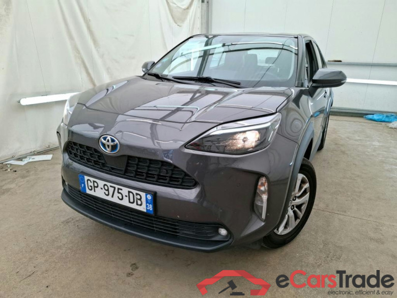 TOYOTA Yaris Cross Hybride / 2021 / 5P / SUV 1.5 HYBRID 116H DYNAMIC BUSINESS BEY AWD