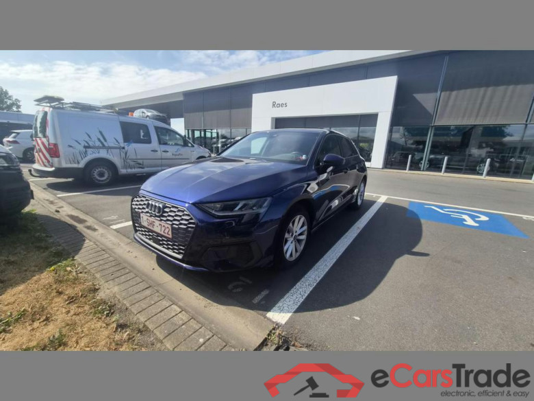 AUDI A3 Sportback 35 TFSI Attraction S tronic #1