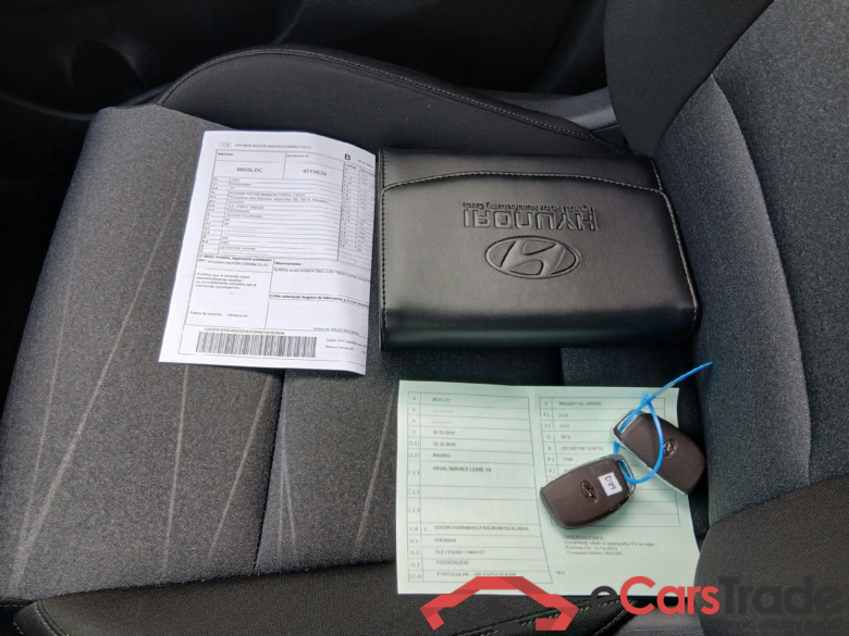 HYUNDAI Tucson / 2018 / 5P / todoterreno 1.6 CRDI 85kW (116CV) 48V Tecno 4X2 #5