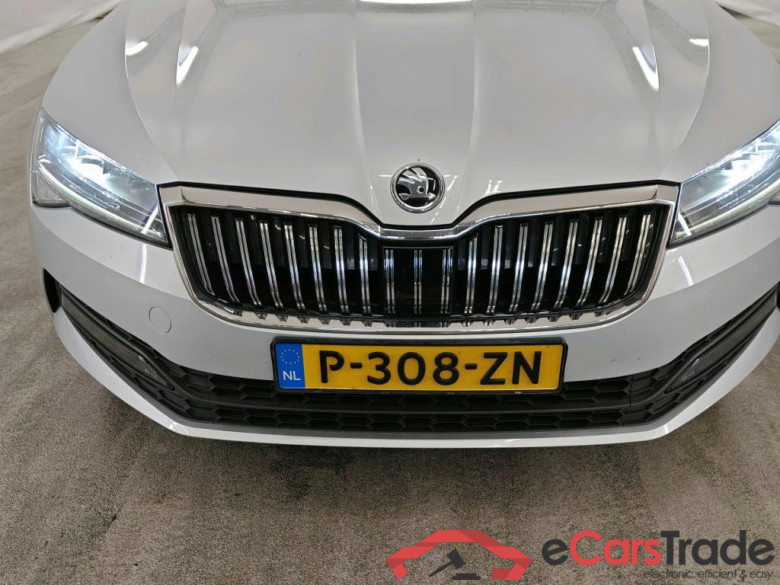 Škoda Superb Combi 1.5 TSI ACT DSG Business Edition 5d #5
