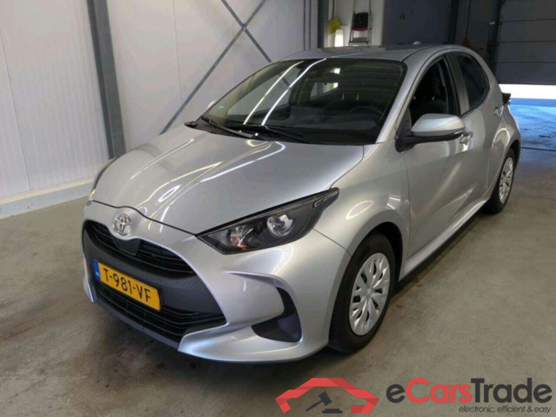 TOYOTA Yaris 1.5 VVT-i Active #1