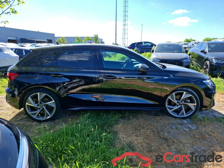 AUDI A3 Sportback / 2020 / 5P / Berline 35 TFSI 150 MHEV S Tronic S Line #6