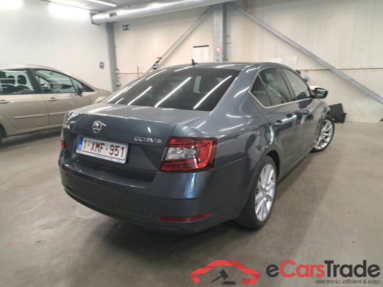 SKODA - SKO OCTAVIA CRTDI 150PK Style Pack Ultimate Plus & Leather & Cruise Control & Kessy #2