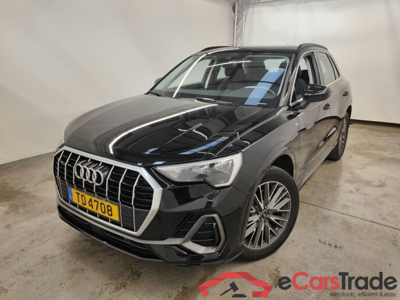 AUDI Q3 DIESEL - 2019 40 TDi 190 Quattro S line S tronic (EU6d-TEMP) 5d #1