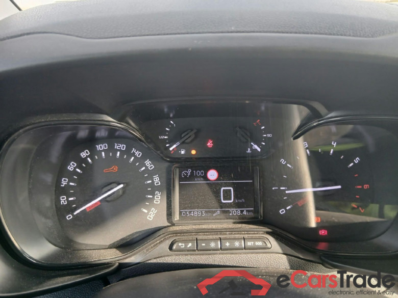 CITROEN Berlingo / 2018 / 4P / combi Talla M BlueHDi 100 S&S LIVE PACK #4