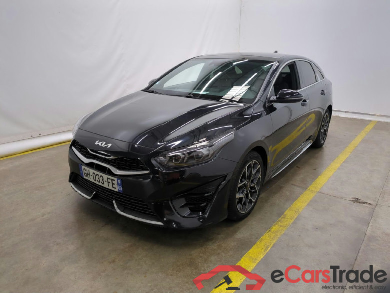 KIA ProCeed / 2021 / 5P / Break 1.5 T-GDI 160 ISG GT LINE PREMIUM DCT7 #1
