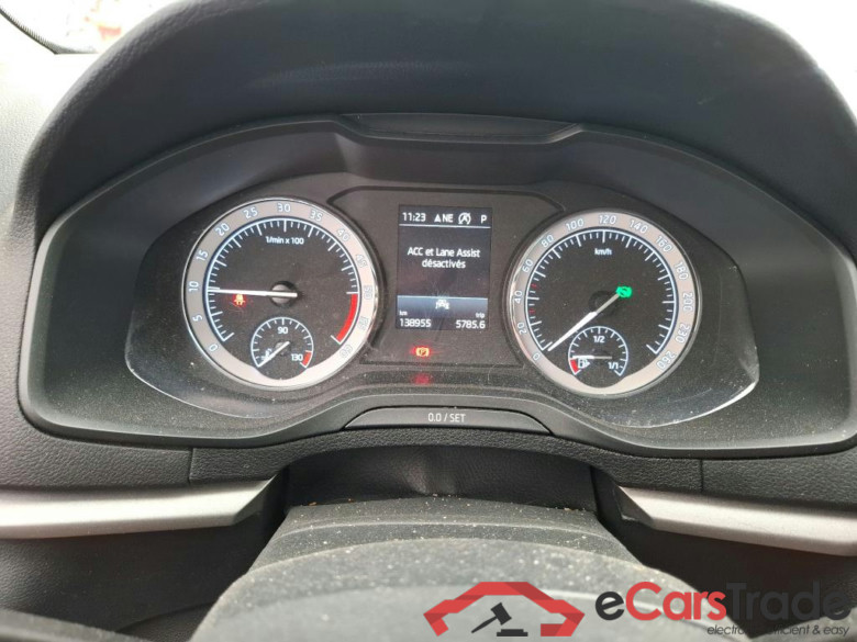 Karoq Business 2.0 TDI 115CV BVA7 E6d #6