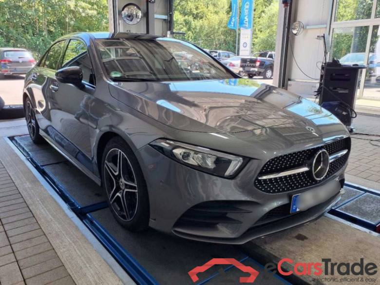 Mercedes-Benz A Limousine (BM 177)(08.2018->) DE - Lim4 A 200 EU6d, AMG Line, 2019 - 2022 #1