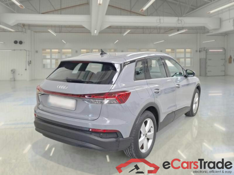 AUDI Q4 E-TRON / 2021 / 5P / SUV 35 E-TRON BUSINESS #2
