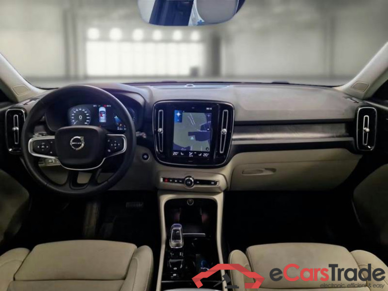 VOLVO XC40 / 2021 / 5P / SUV T4 RECHARGE PLUG-IN AUTO PLUS BRIGHT #3