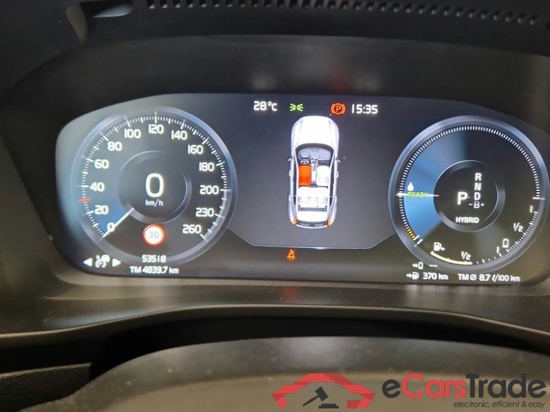 VOLVO XC40 / 2021 / 5P / SUV T4 RECHARGE PLUG-IN HYBRID AUTOMATICO CORE #4