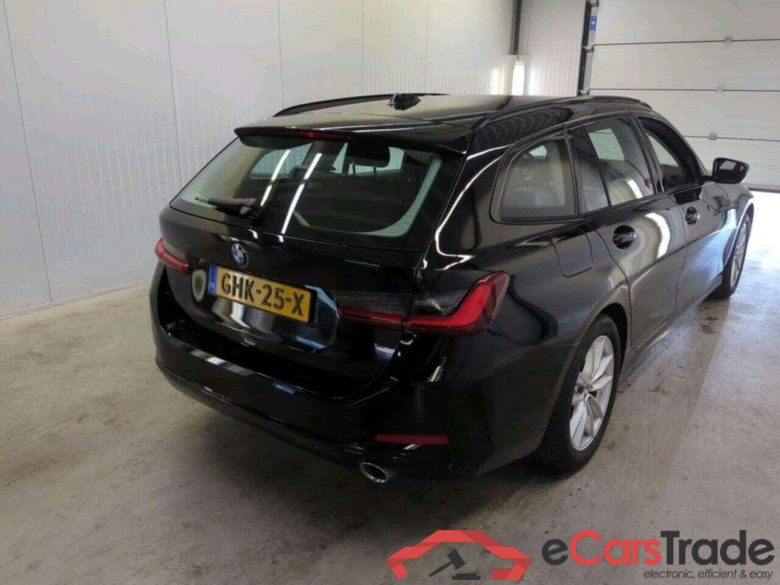 BMW 3-serie Touring 318 #2