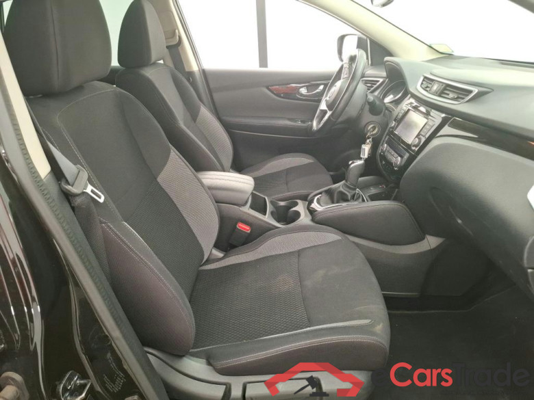 NISSAN Qashqai / 2017 / 5P / Crossover 1.5 DCI 115 DCT Business Edition #6