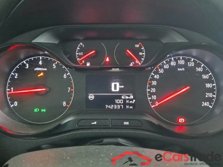 OPEL CROSSLAND / 2020 / 5P / CROSSOVER 1.5 DIESEL 110CV EDITION SeS MT6 #4
