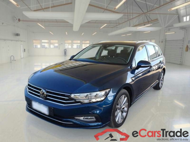 VOLKSWAGEN PASSAT / 2019 / 5P / STATION WAGON VAR. 2.0TDI SCR EVO 110KW BUSINESS DSG
