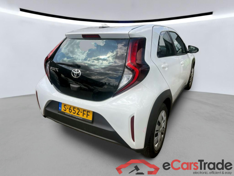 TOYOTA Aygo X 53 kW #5