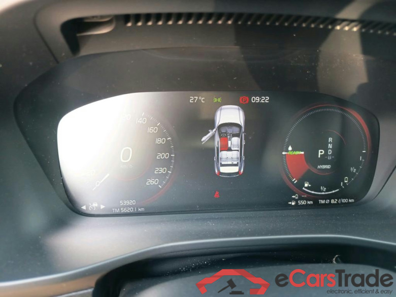VOLVO XC40 / 2021 / 5P / todoterreno 1.5 T4 Recharge PHEV Ultimate Dark Auto #4