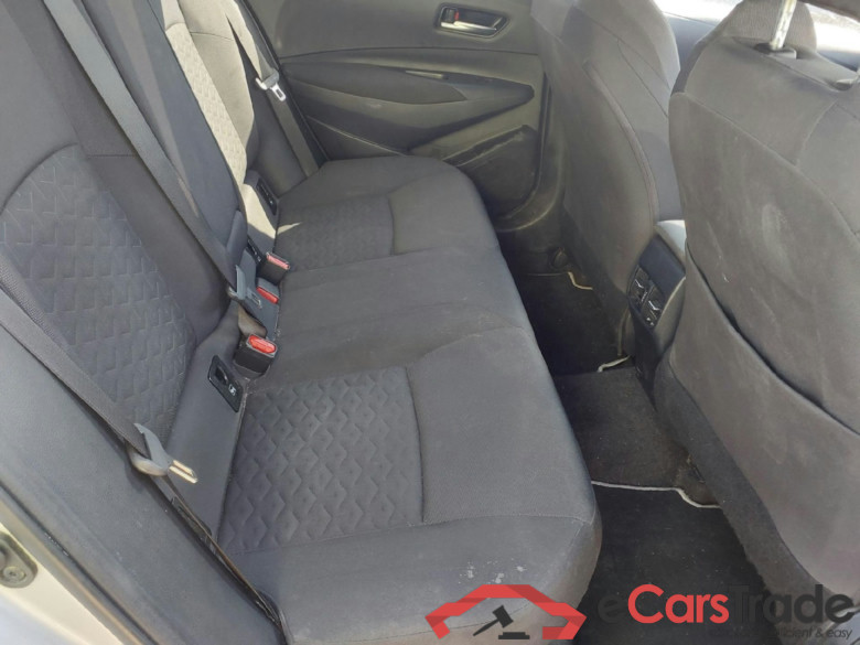 TOYOTA Corolla / 2019 / 5P / familiar 1.8 125H ACTIVE TECH E-CVT TOU SPORT #6