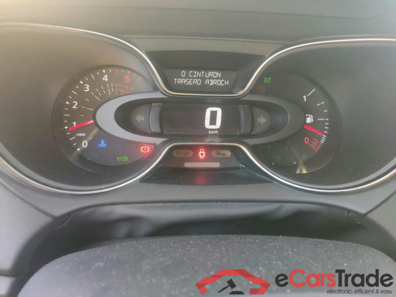 RENAULT Captur / 2017 / 5P / crossover Zen dCi 66kW (90CV) #4
