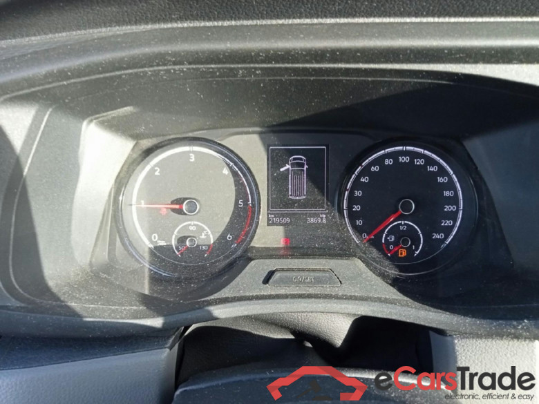 VOLKSWAGEN Transporter / 2020 / 4P / combi Kombi Corto TN 2.0 TDI 81kW (110CV) BMT #4