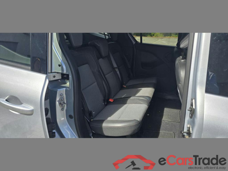 RENAULT Kangoo 1.3 TCe Techno EDC #5