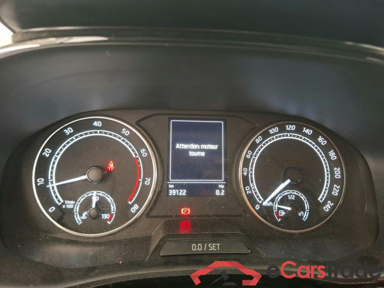 Fabia Ambition 1.0 MPI 80CV BVM5 E6d #6