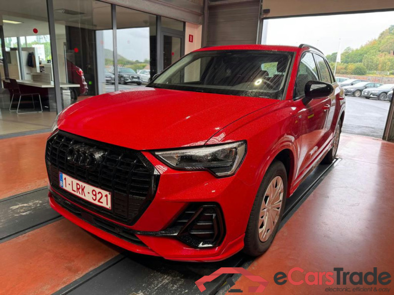 AUDI Q3 PHEV 45 TFSIe S line S tronic (180 kW)