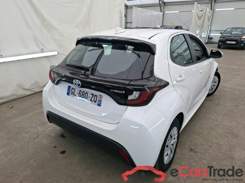 TOYOTA Yaris Hybride / 2019 / 5P / Berline Hybride 116h Dynamic Business Beyond Zer #3