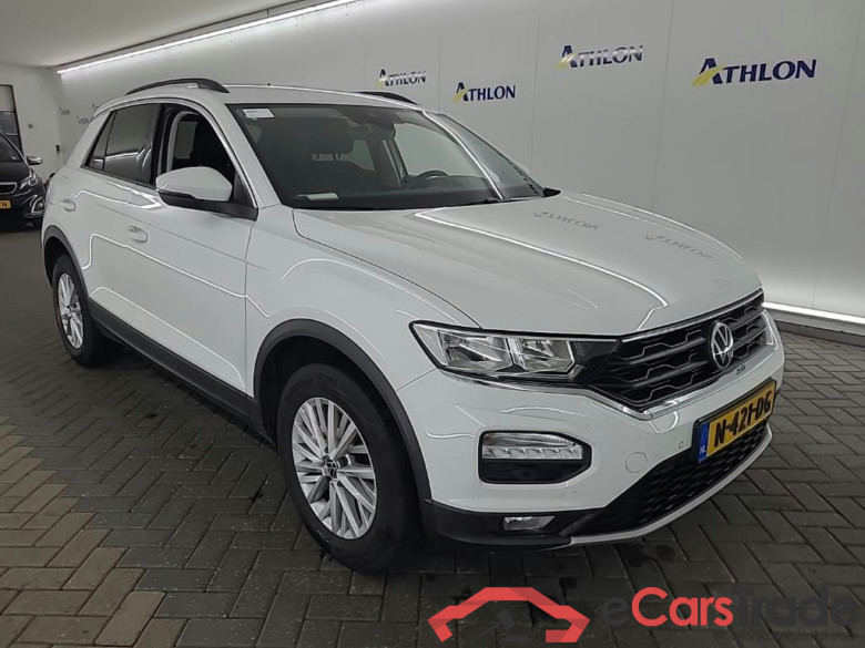 VOLKSWAGEN T-Roc 1.0 TSI 81kW Style 5D #2
