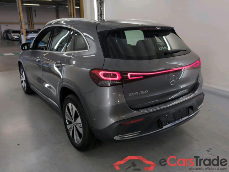 MERCEDES-BENZ EQA BEV 67KWH EQA 250 BUSINESS LINE #3