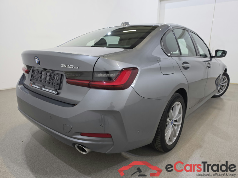 BMW 320e Plug-In Hybrid Aut. LED LC-Pro Navi-Pro KeylessGo Camera Klima PDC ... #4