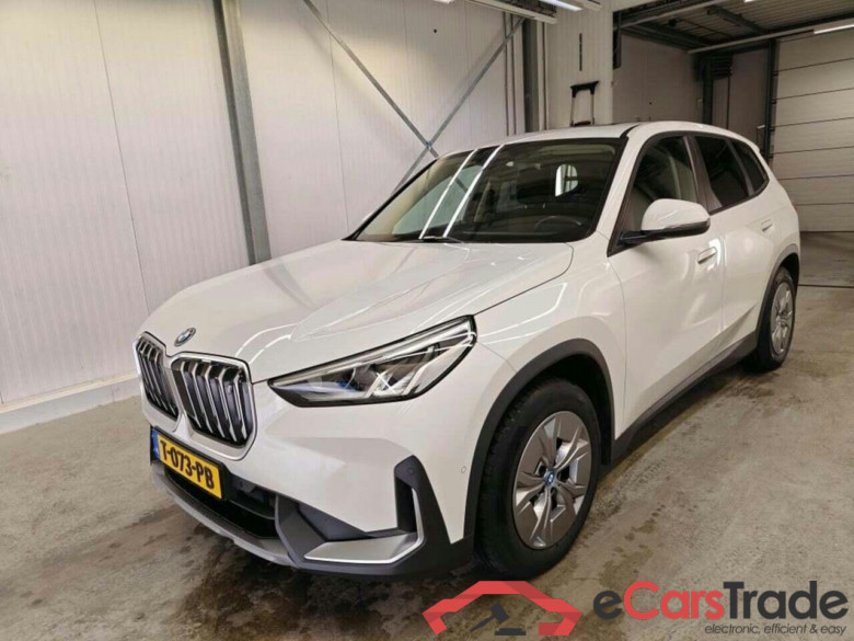BMW iX1 xDrive30 Launch Ed.
