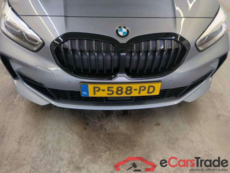 BMW 1-serie 120i Executive #4