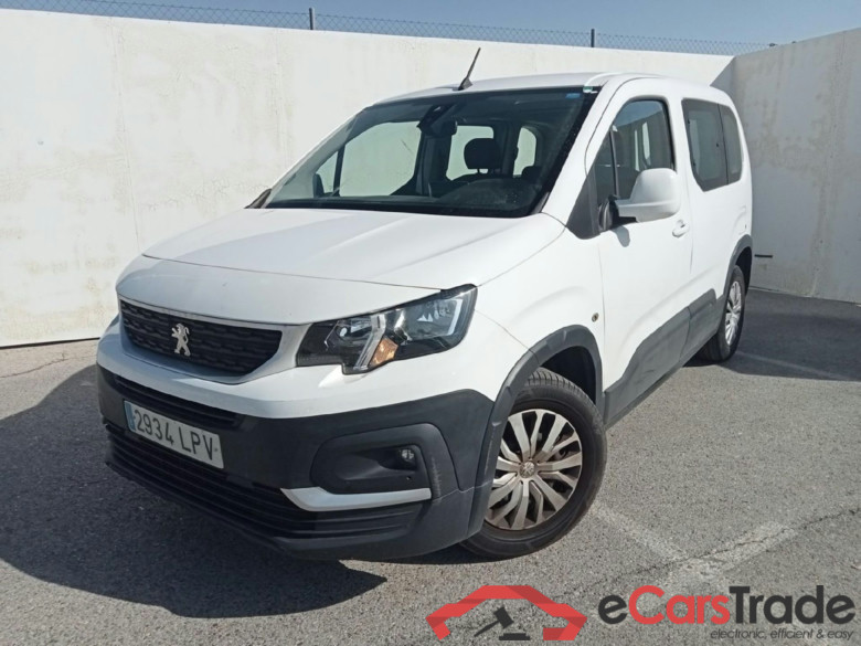 PEUGEOT Rifter / 2018 / 4P / combi Active Standard BlueHDi 73kW (IND) (CX2)