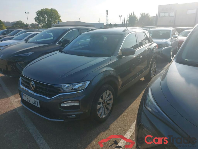 VOLKSWAGEN T-Roc / 2017 / 5P / todoterreno Advance 2.0 TDI 110kW (150CV) DSG (AC2)