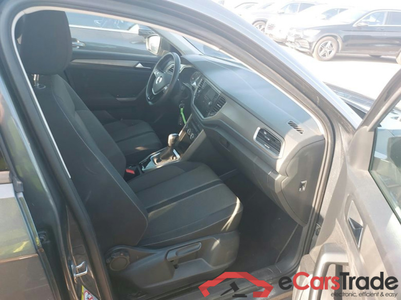 VOLKSWAGEN T-Roc / 2017 / 5P / todoterreno Advance 2.0 TDI 110kW (150CV) DSG (AC2) #6