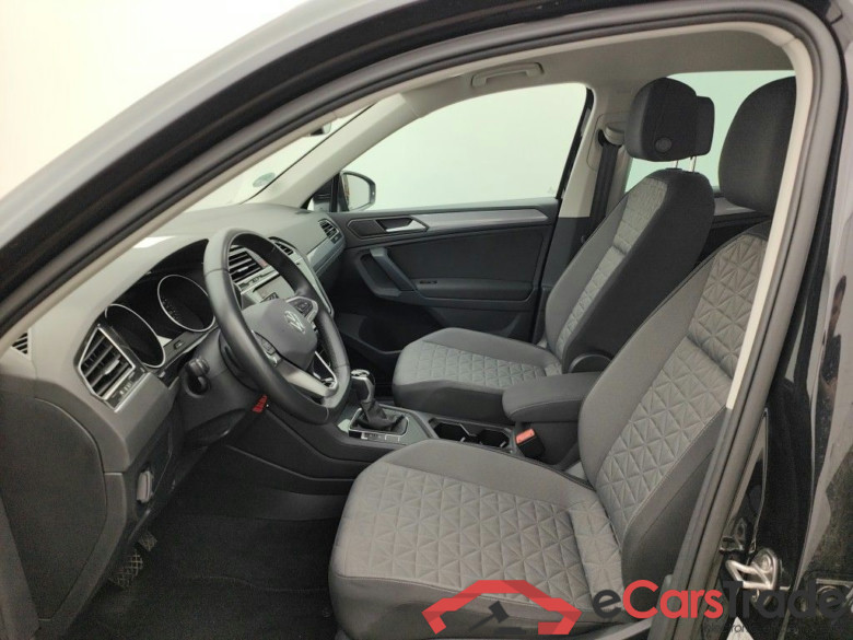 VOLKSWAGEN TIGUAN DIESEL - 2021 2.0 TDI 150 SCR Life BMT DSG 5d #3