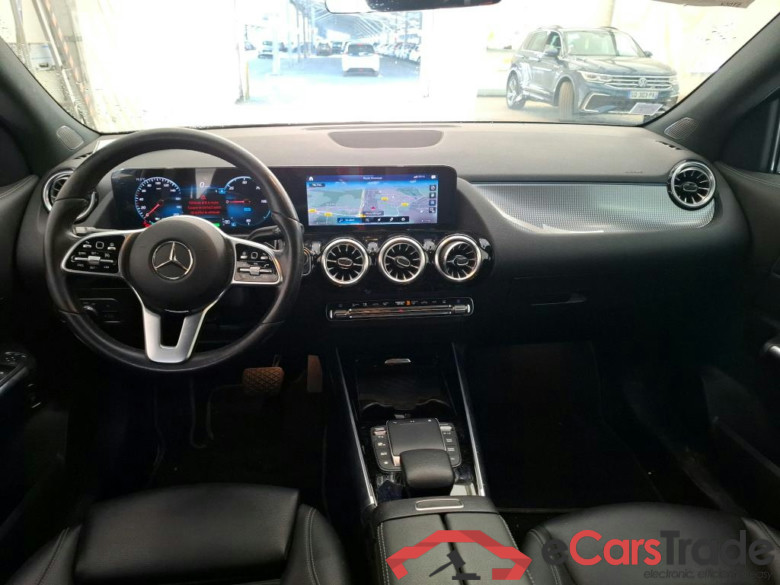 MERCEDES-BENZ EQA / 2021 / 5P / SUV EQA 250 Business Line #6
