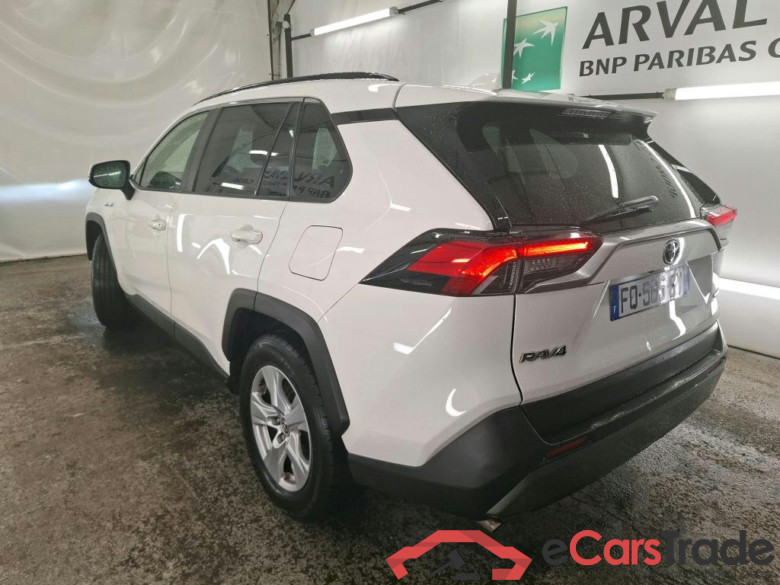 TOYOTA RAV4 Hybride / 2018 / 5P / SUV 2WD 218ch Dynamic #2