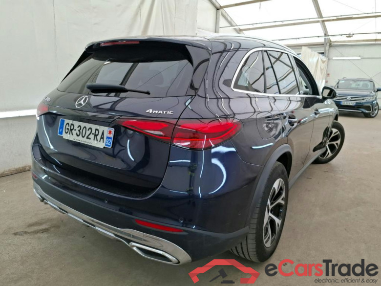MERCEDES-BENZ GLC / 2022 / 5P / SUV GLC 300 e Business Line 4MATIC #4